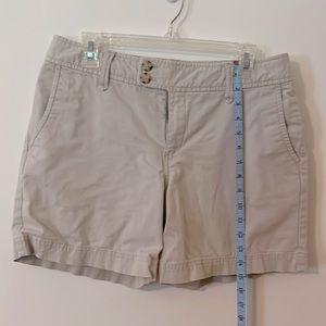 Eddie Bauer khaki shorts